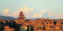 チベットから望むヒマラヤ山脈